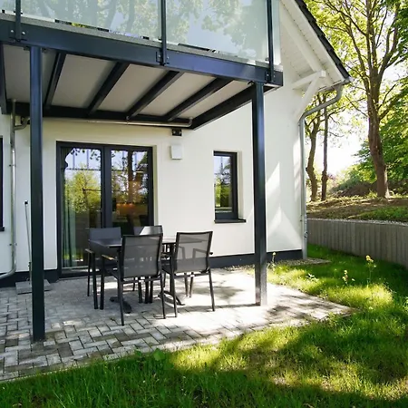 Rex Rugia Haus 17 03 דירה *