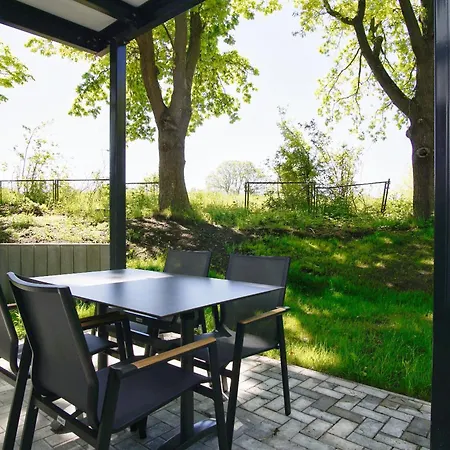 Rex Rugia Haus 17 03 דירה לובה