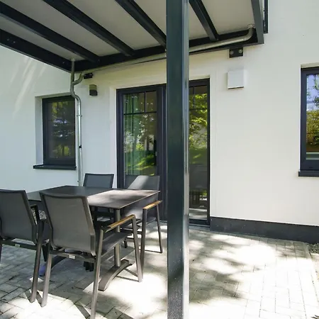 Rex Rugia Haus 17 03